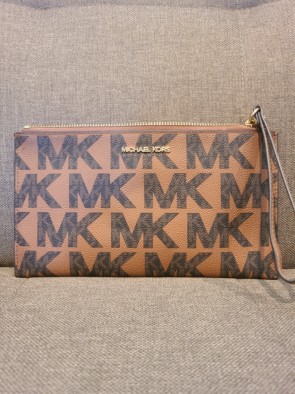 Michael Kors Wristlet